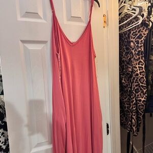 Elegant Pink Sleeveless Dress